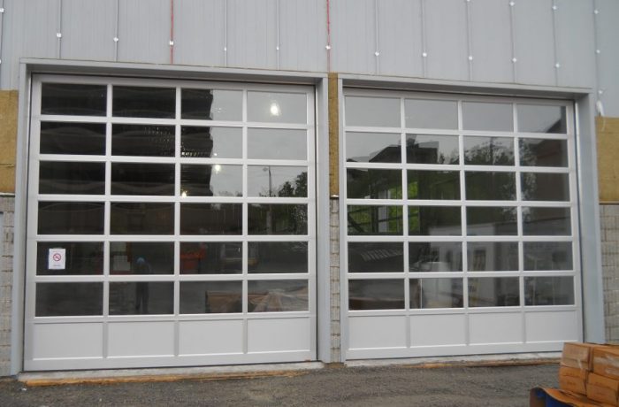 Full view garage door